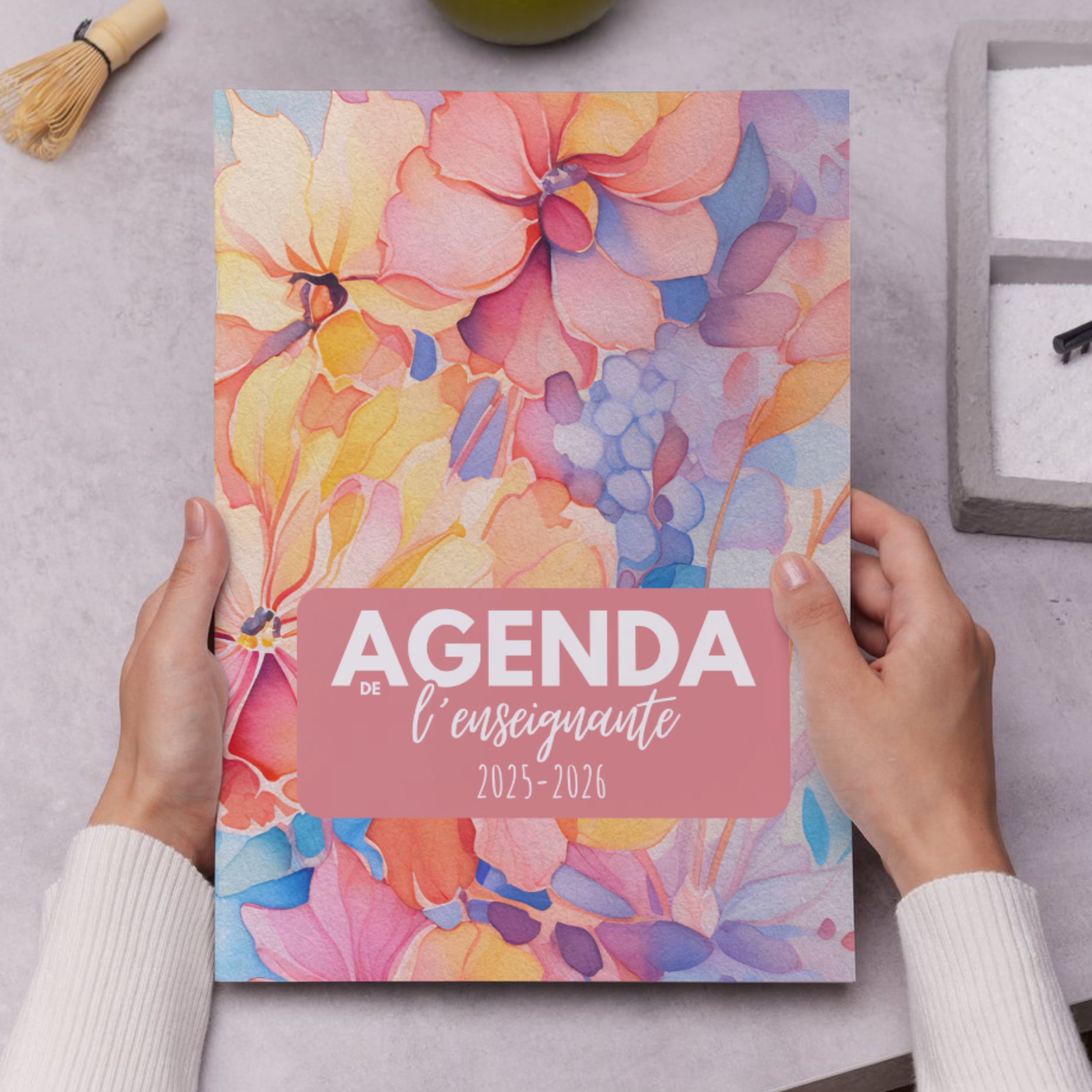 Agenda de l'enseignante FLORA