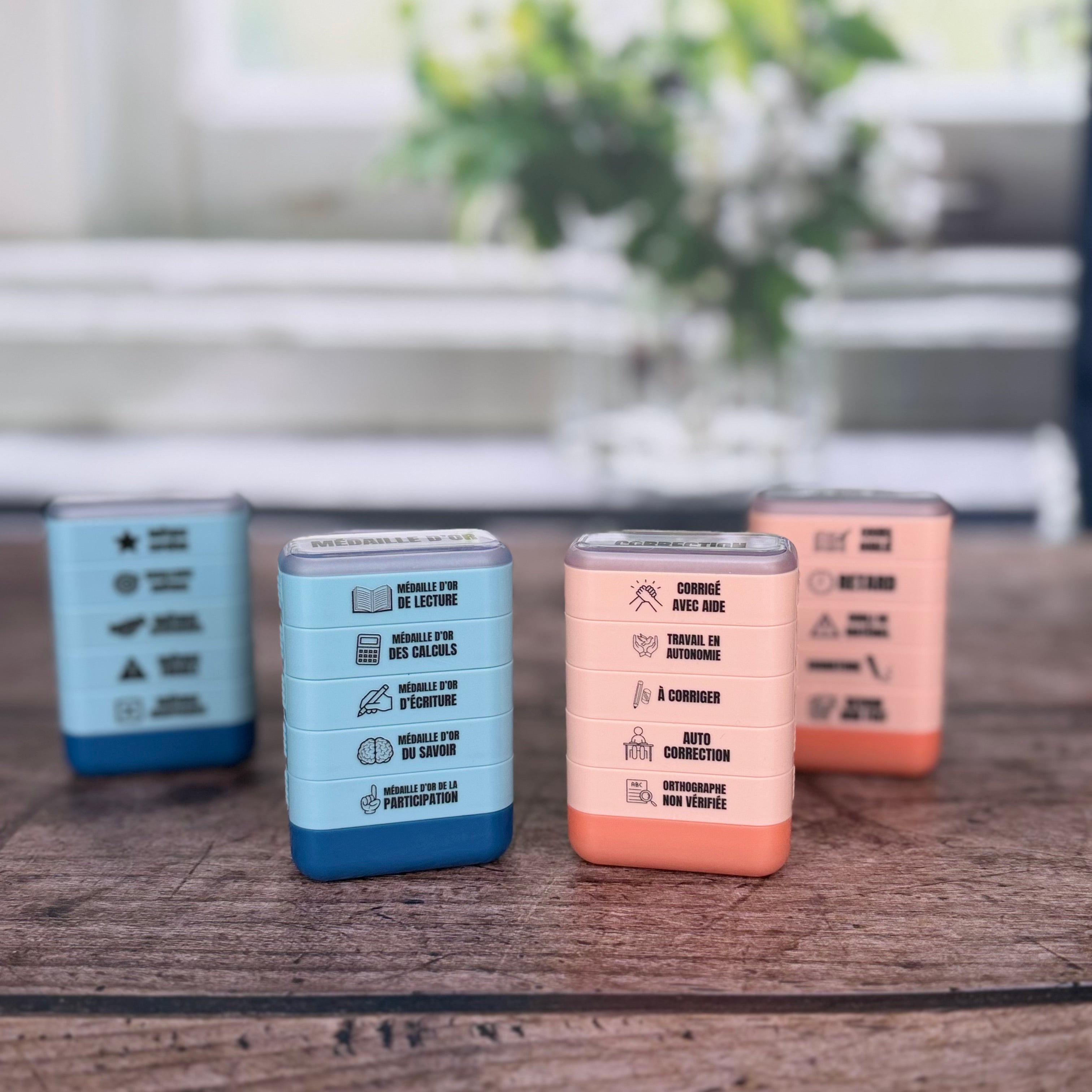 Tampon auto-encreur 5 en 1 - Correction