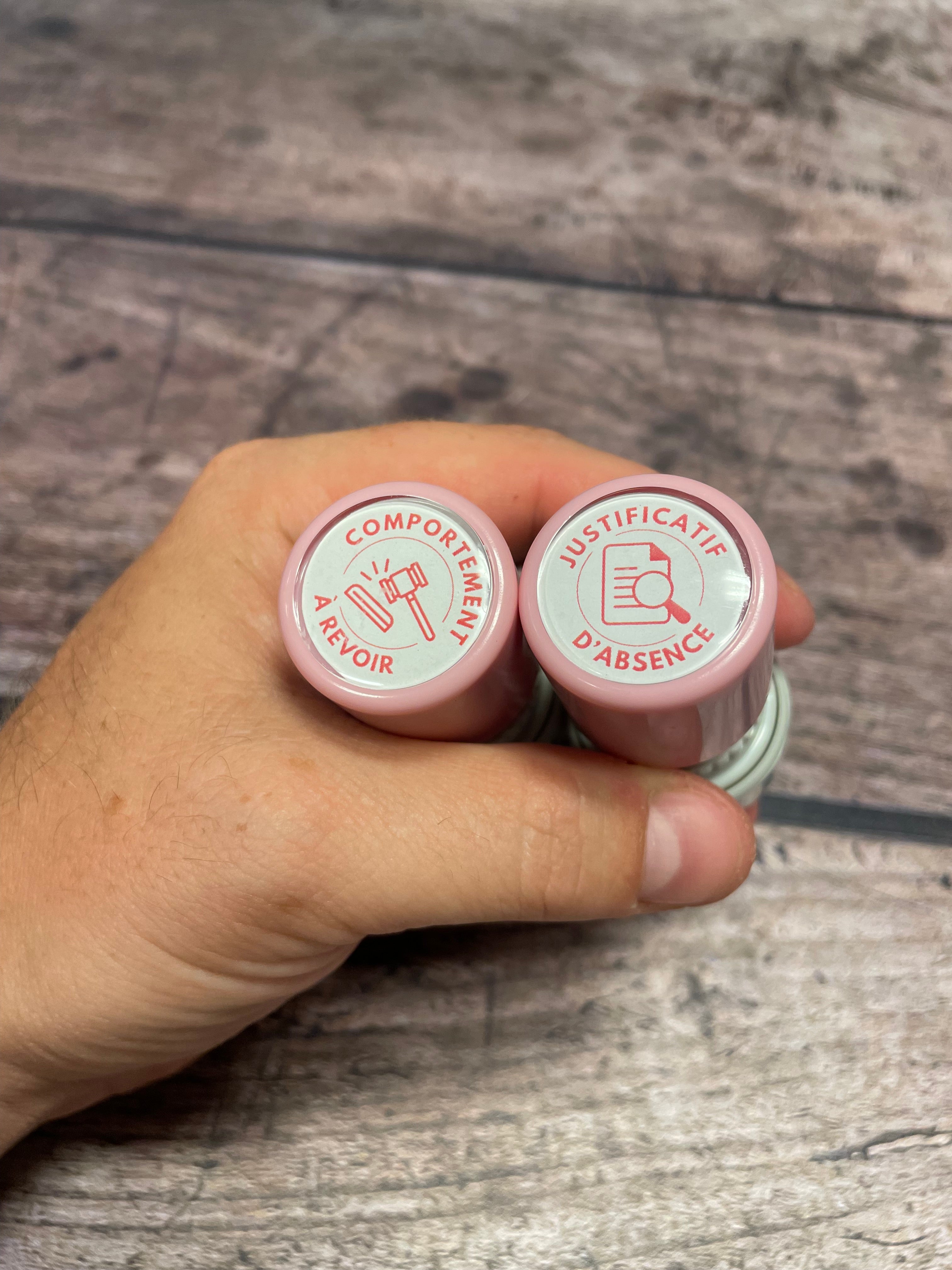Tampon auto-encreur 58 - Comportement à revoir
