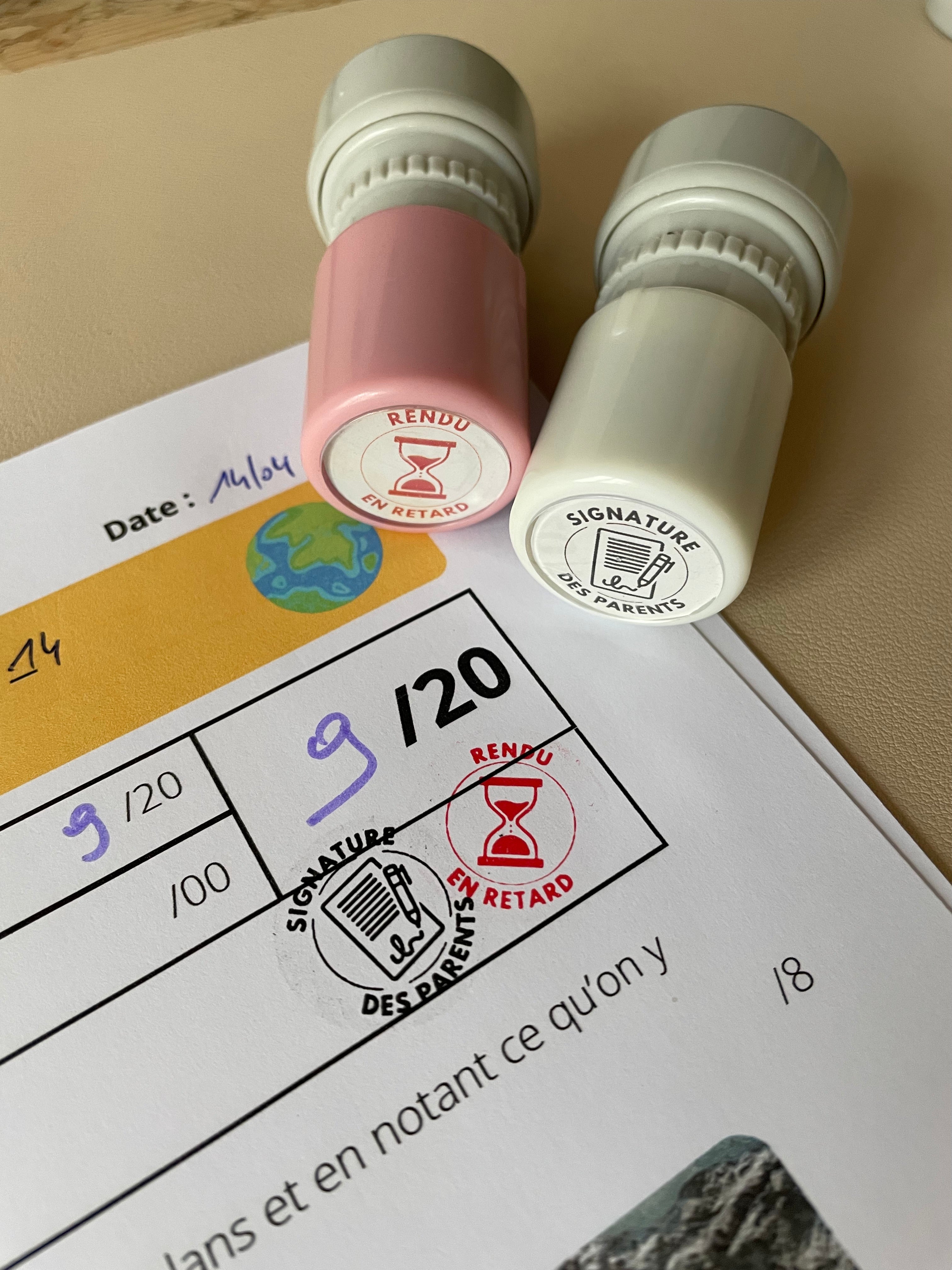 Tampon auto-encreur 09 - Signature des parents