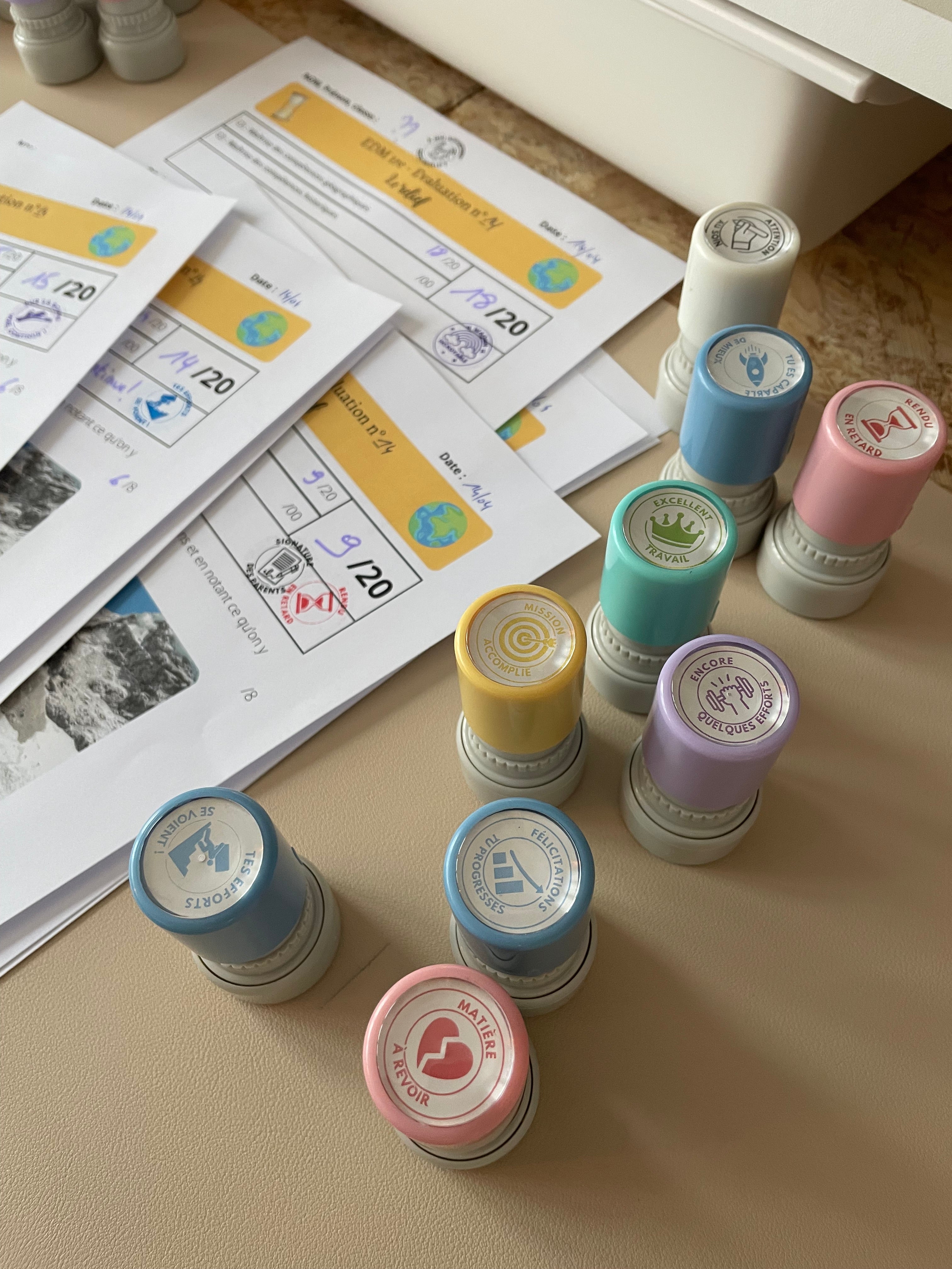 Tampon auto-encreur 11 - Réalisé avec aide