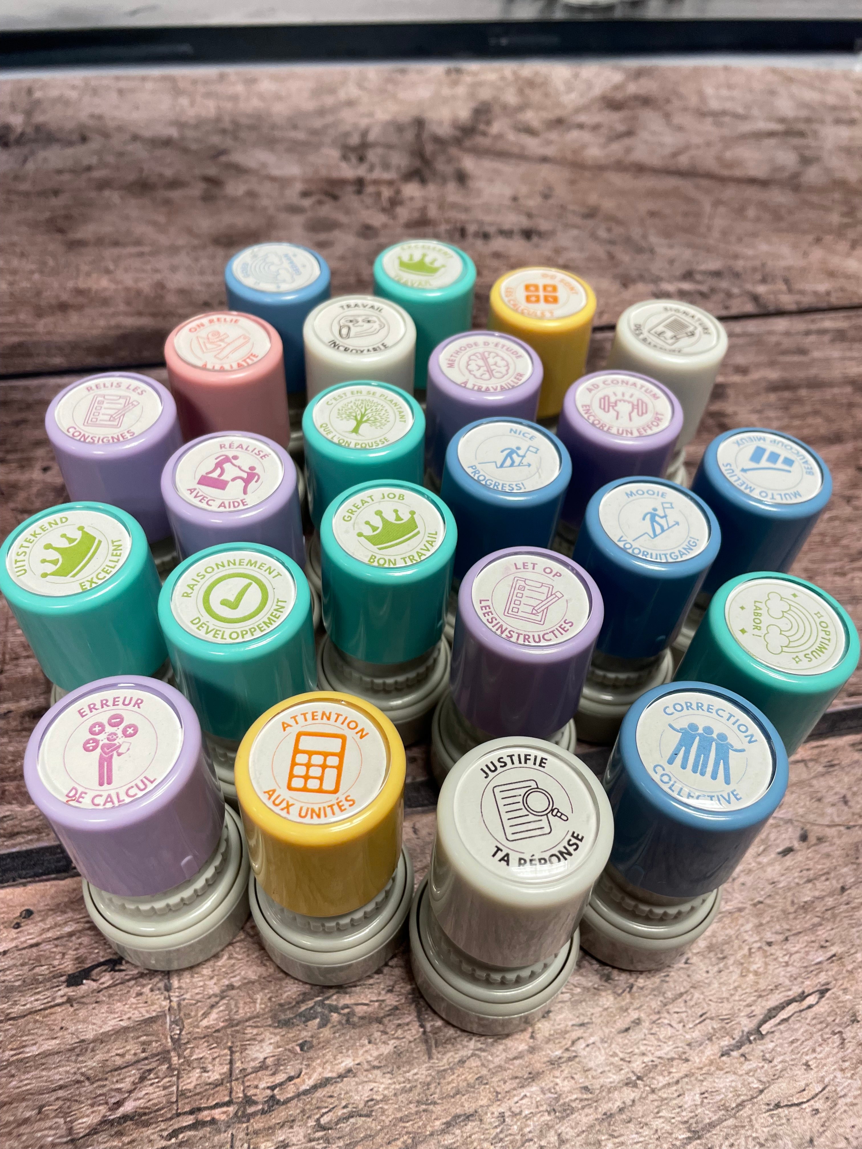 Tampon auto-encreur 57 - Bonnes vacances (Noël)