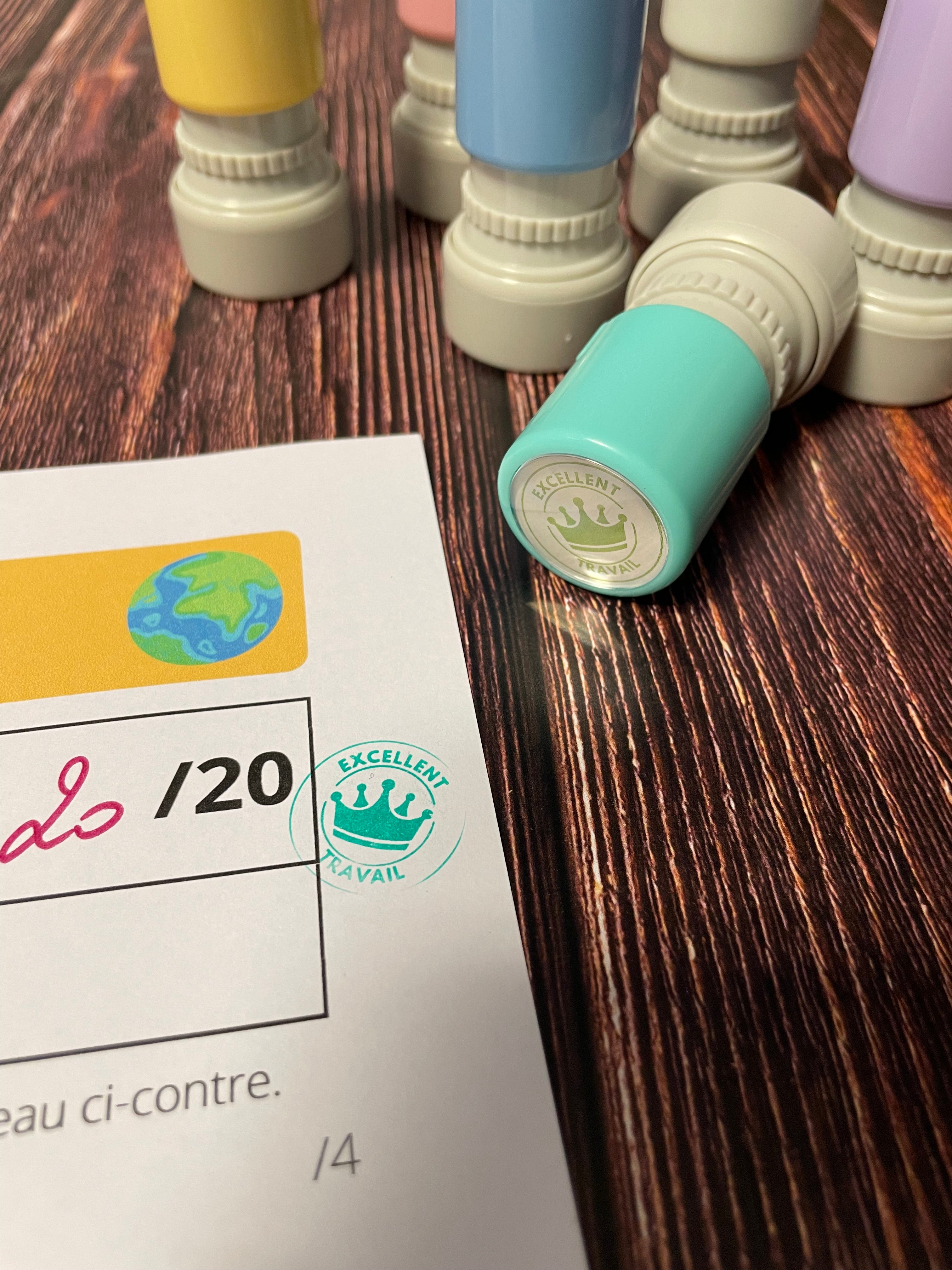 Tampon auto-encreur 01 - Excellent travail