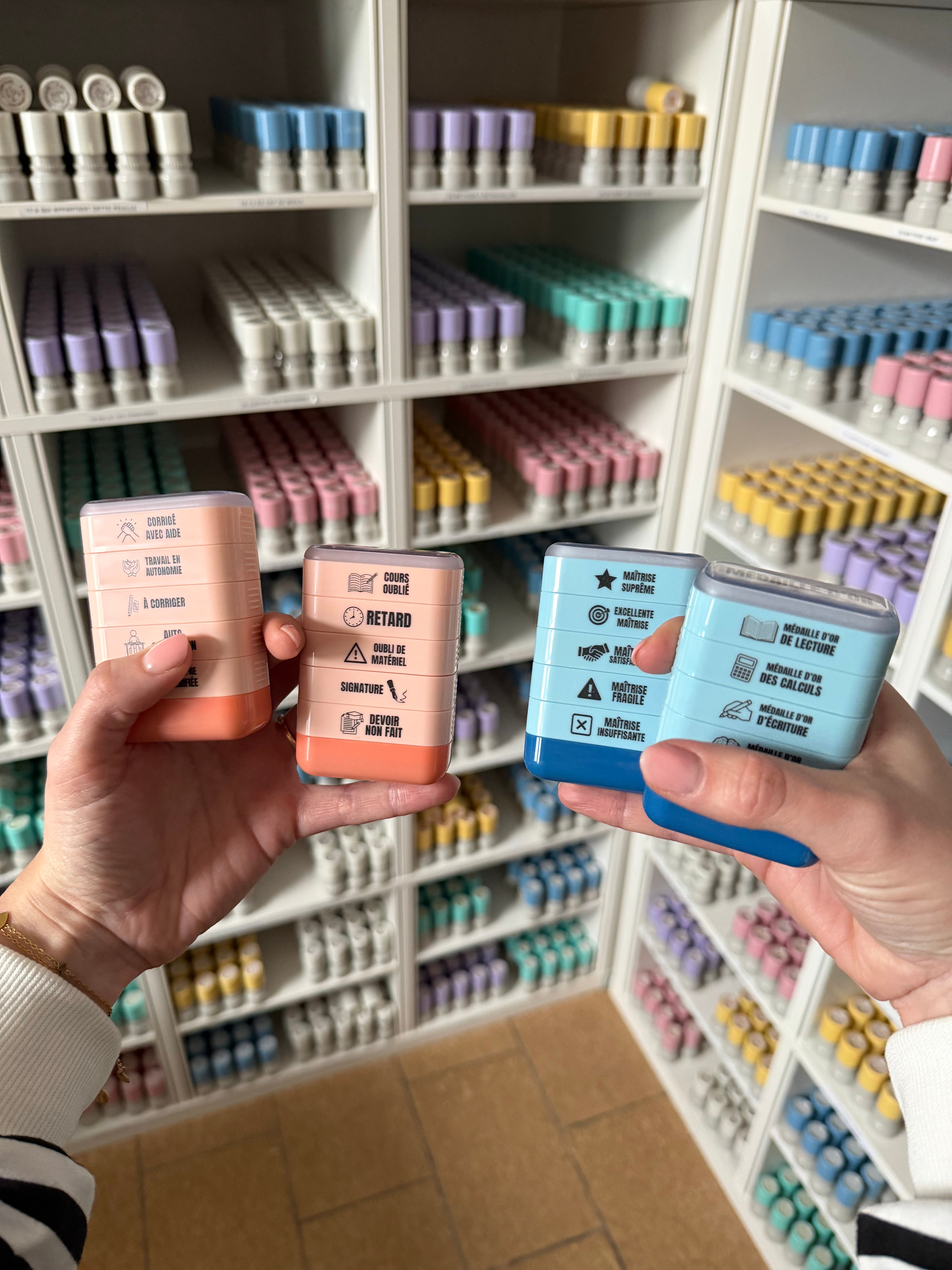 Tampon auto-encreur 5 en 1 - Médaille d'or